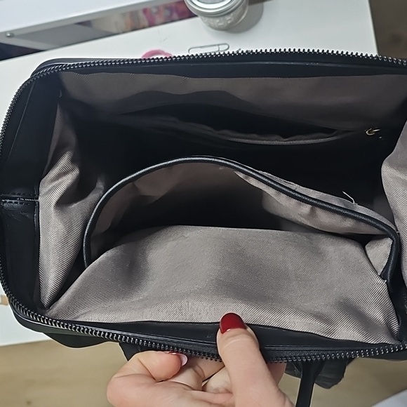 Elegant Black Women's Backpack - Picture 9 of 10